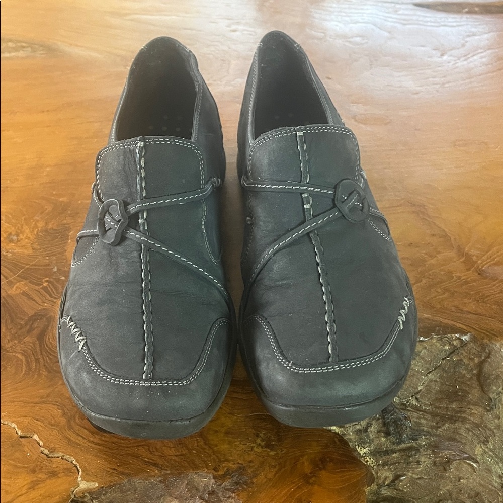 Clarks Shoes Womens Wave Walk Slip On Leather Shoes Size 7.5
